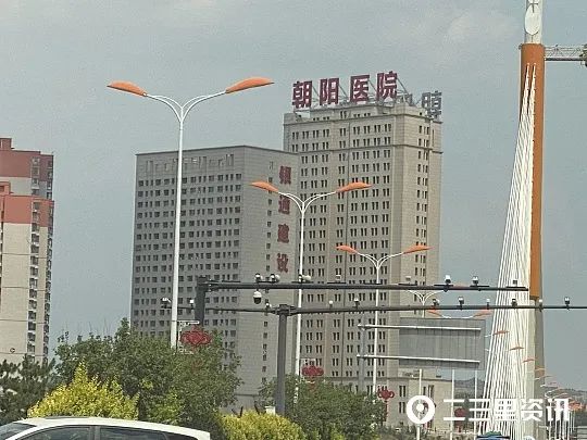 DƬ